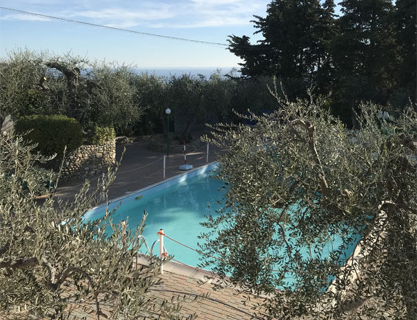 Swimming pool | Villaggio Borgoverde Imperia